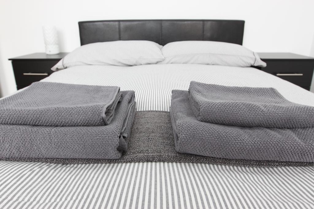 Radalco Apartments Hounslow Oda fotoğraf