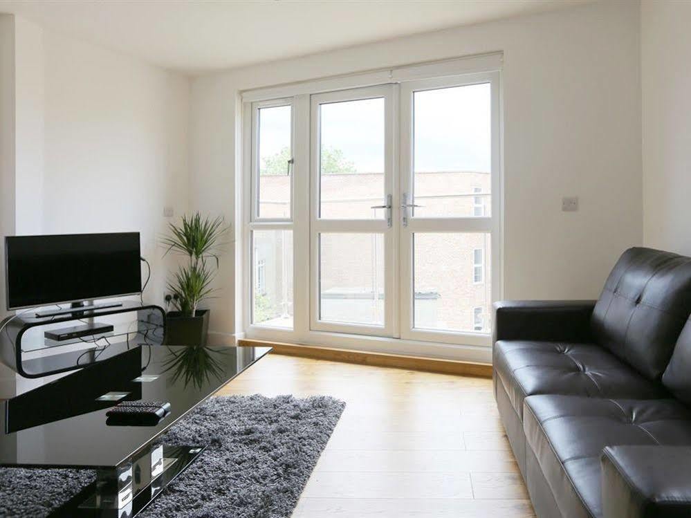 Radalco Apartments Hounslow Dış mekan fotoğraf
